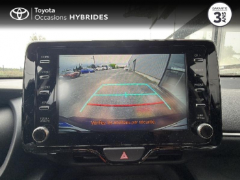 Photo 18 du bon plan TOYOTA Yaris Cross 116h Dynamic MY22 occasion à 21200 €