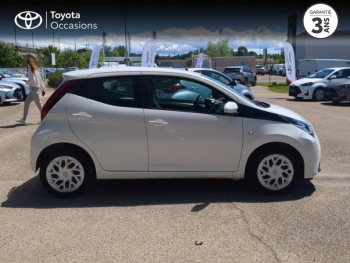 Photo 17 du bon plan TOYOTA Aygo 1.0 VVT-i 72ch x-play x-shift 5P MY19 occasion à 12390 €