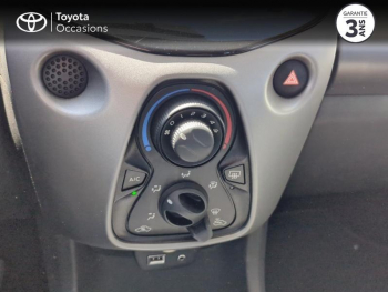 Photo 20 du bon plan TOYOTA Aygo 1.0 VVT-i 72ch x-play x-shift 5P MY19 occasion à 12390 €
