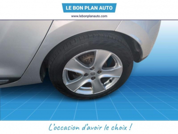 Photo 10 du bon plan RENAULT Clio 1.2 TCe 120ch energy Intens EDC 5p occasion à 8690 €