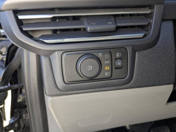 Photo 17 du bon plan FORD Tourneo Custom 320 L1H1 2.0 ECOBLUE 170ch TITANIUM 4x4 BVA8 RAMPE TPMR occasion à 61900 €