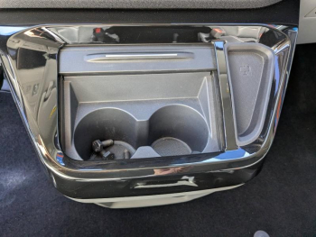 Photo 24 du bon plan FORD Tourneo Custom 320 L1H1 2.0 ECOBLUE 170ch TITANIUM 4x4 BVA8 RAMPE TPMR occasion à 61900 €