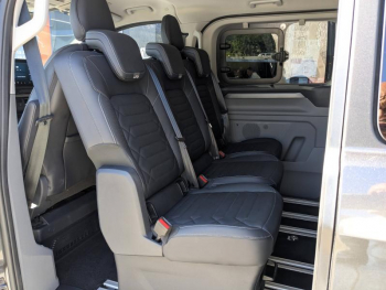 Photo 31 du bon plan FORD Tourneo Custom 320 L1H1 2.0 ECOBLUE 170ch TITANIUM 4x4 BVA8 RAMPE TPMR occasion à 61900 €