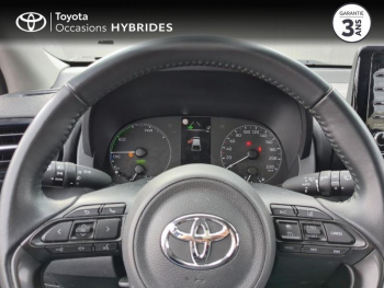 Photo 5 du bon plan TOYOTA Yaris 116h Dynamic Business 5p + Programme Beyond Zero Academy MY22 occasion à 16990 €