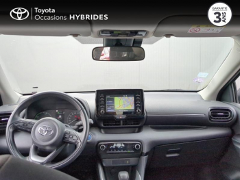Photo 16 du bon plan TOYOTA Yaris 116h Dynamic Business 5p + Programme Beyond Zero Academy MY22 occasion à 16990 €