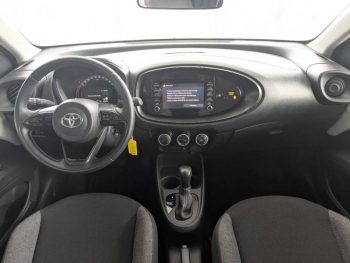 Photo 2 du bon plan TOYOTA Aygo X 1.0 VVT-i 72ch Dynamic S-CVT MY23 occasion à 15900 €