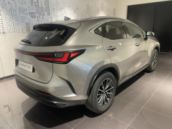 Photo 4 du bon plan LEXUS NX 350h Luxe 2WD occasion à 45990 €
