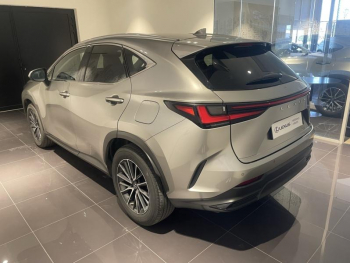 Photo 6 du bon plan LEXUS NX 350h Luxe 2WD occasion à 45990 €