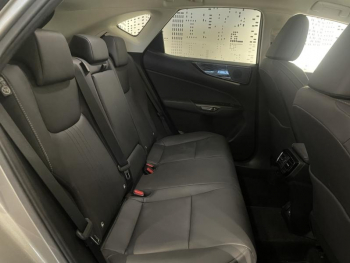 Photo 16 du bon plan LEXUS NX 350h Luxe 2WD occasion à 45990 €