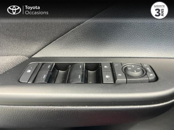 Photo 19 du bon plan TOYOTA C-HR 2.0 Hybride 200ch Design Pack Confort occasion à 29490 €
