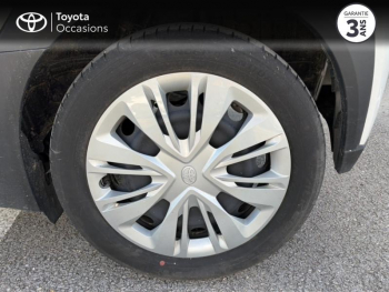 Photo 16 du bon plan TOYOTA Aygo X 1.0 VVT-i 72ch Dynamic S-CVT MY24 occasion à 15480 €