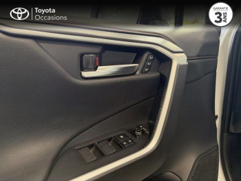 Photo 23 du bon plan TOYOTA RAV4 2.5 Hybride Rechargeable 306ch Collection AWD-i TO Pack Confort occasion à 49390 €
