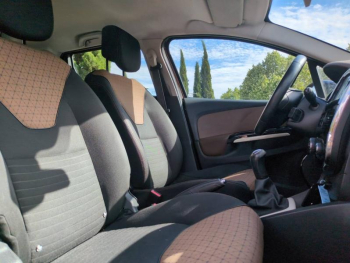 Photo 16 du bon plan RENAULT Clio Estate 1.5 dCi 90ch Business Eco² 90g occasion à 7990 €