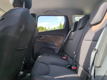 Photo 19 du bon plan RENAULT Clio Estate 1.5 dCi 90ch Business Eco² 90g occasion à 7990 €