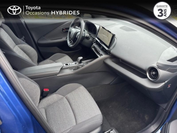 Photo 6 du bon plan TOYOTA C-HR 1.8 Hybride 140ch Graphic MY26 occasion à 32390 €