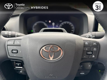 Photo 13 du bon plan TOYOTA C-HR 1.8 Hybride 140ch Graphic MY26 occasion à 32390 €