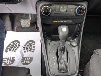 Photo 16 du bon plan FORD Puma 1.0 EcoBoost 125ch S&S mHEV ST-Line Powershift occasion à 21700 €