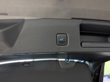 Photo 8 du bon plan FORD Kuga 2.5 Duratec 190ch FHEV E85 Vignale BVA occasion à 28190 €