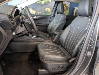 Photo 15 du bon plan FORD Kuga 2.5 Duratec 190ch FHEV E85 Vignale BVA occasion à 28190 €