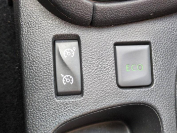 Photo 23 du bon plan RENAULT Clio 0.9 TCe 90ch energy Business 5p Euro6c occasion à 9990 €