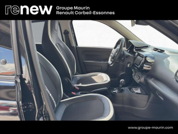 Photo 17 du bon plan RENAULT Twingo E-Tech Electric Urban Night R80 Achat Intégral - 21MY occasion à 11290 €