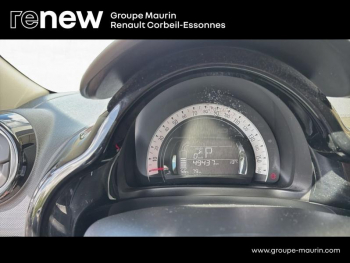 Photo 21 du bon plan RENAULT Twingo E-Tech Electric Urban Night R80 Achat Intégral - 21MY occasion à 11290 €