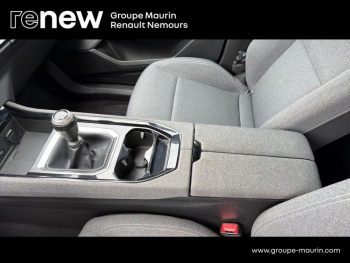 Photo 36 du bon plan RENAULT Austral 1.2 TCe mild hybrid advanced 130ch Evolution - 23 occasion à 19800 €