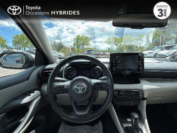 Photo 16 du bon plan TOYOTA Yaris 116h Iconic 5p occasion à 18990 €