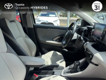Photo 46 du bon plan TOYOTA Yaris 116h Iconic 5p occasion à 18990 €