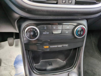 Photo 10 du bon plan FORD Puma 1.0 Flexifuel 125ch S&S mHEV Titanium occasion à 16990 €