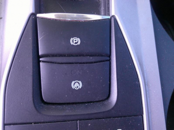Photo 22 du bon plan FORD Explorer 3.0 EcoBoost 457ch Parallel PHEV ST-Line i-AWD BVA10 25cv occasion à 53900 €