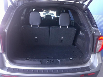 Photo 34 du bon plan FORD Explorer 3.0 EcoBoost 457ch Parallel PHEV ST-Line i-AWD BVA10 25cv occasion à 53900 €