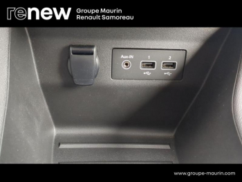 Photo 25 du bon plan RENAULT Clio 1.6 E-Tech hybride 140ch Zen -21N occasion à 15500 €