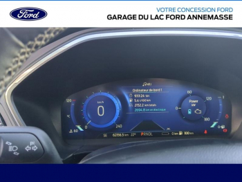 Photo 9 du bon plan FORD Kuga 2.5 Duratec 225ch PHEV Vignale BVA occasion à 25790 €