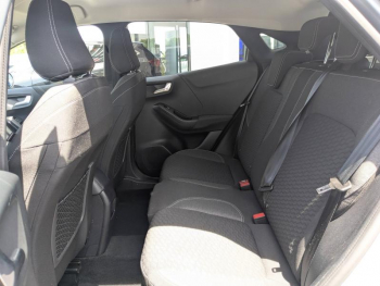 Photo 22 du bon plan FORD Puma 1.0 Flexifuel 125ch S&S mHEV Titanium occasion à 18995 €