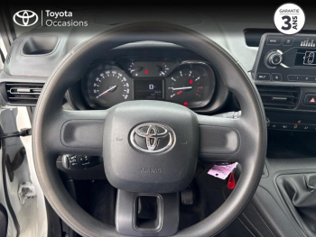 Photo 9 du bon plan TOYOTA PROACE CITY Medium 100 D-4D Dynamic RC23 occasion à 12490 €