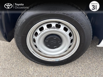 Photo 16 du bon plan TOYOTA PROACE CITY Medium 100 D-4D Dynamic RC23 occasion à 12490 €