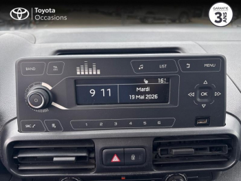 Photo 22 du bon plan TOYOTA PROACE CITY Medium 100 D-4D Dynamic RC23 occasion à 12490 €
