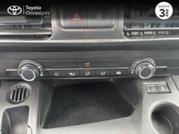 Photo 23 du bon plan TOYOTA PROACE CITY Medium 100 D-4D Dynamic RC23 occasion à 12490 €