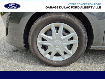 Photo 20 du bon plan FORD Fiesta 1.0 EcoBoost 100ch Stop&Start Trend 5p Euro6.2 occasion à 12490 €