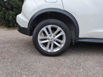 Photo 7 du bon plan NISSAN Juke 1.2 DIG-T 115ch Dark Sound occasion à 11990 €