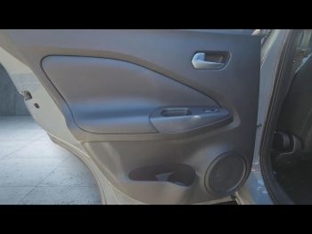 Photo 14 du bon plan NISSAN Juke 1.6 Hybrid 143ch Tekna 2023.5 occasion à 21890 €