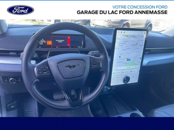 Photo 21 du bon plan FORD Mustang Mach-E 269ch Standard Range 76kWh 7cv occasion à 30790 €