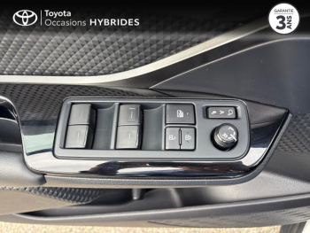 Photo 24 du bon plan TOYOTA C-HR 184h Edition 2WD E-CVT MY22 occasion à 21990 €