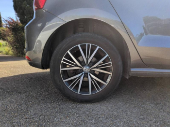 Photo 13 du bon plan VOLKSWAGEN Polo 1.4 TDI 90ch BlueMotion Technology Allstar 5p occasion à 9990 €