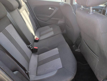 Photo 17 du bon plan VOLKSWAGEN Polo 1.4 TDI 90ch BlueMotion Technology Allstar 5p occasion à 9990 €