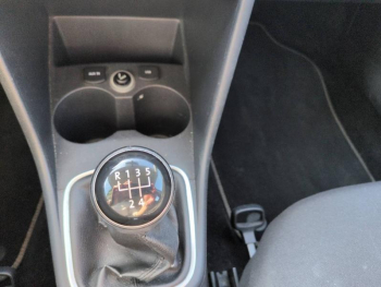 Photo 27 du bon plan VOLKSWAGEN Polo 1.4 TDI 90ch BlueMotion Technology Allstar 5p occasion à 9990 €