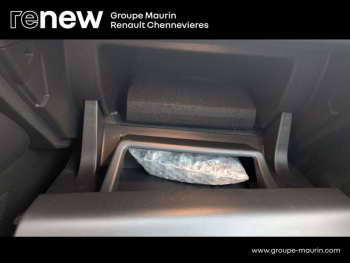 Photo 32 du bon plan RENAULT Captur 1.6 E-Tech hybride 145ch Business -21 occasion à 18498 €