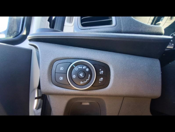 Photo 14 du bon plan FORD Transit Custom Fg VUL 280 L1H1 2.0 EcoBlue 130 Trend Business 7cv occasion à 22990 €