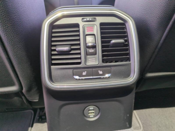 Photo 19 du bon plan PORSCHE Macan 3.0 V6 258ch S Diesel PDK occasion à 34900 €